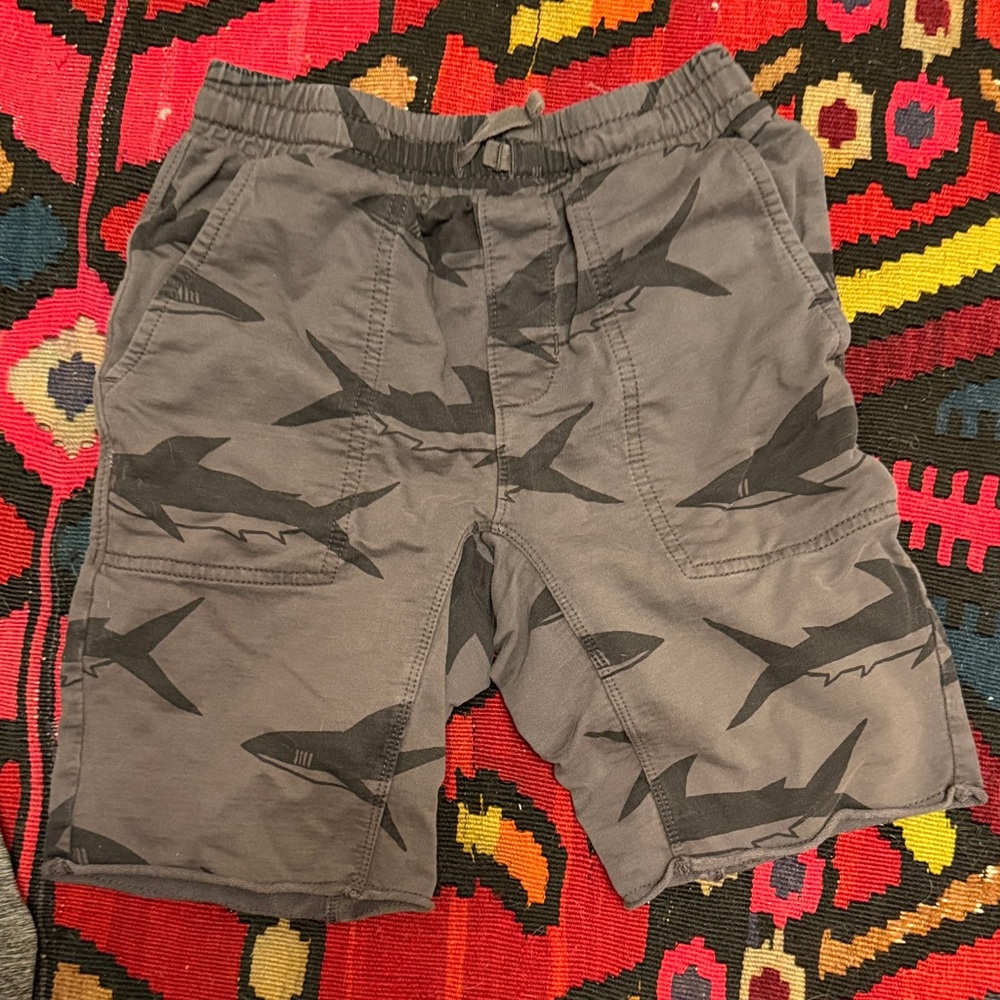 Gray Shark Print Tea Shorts